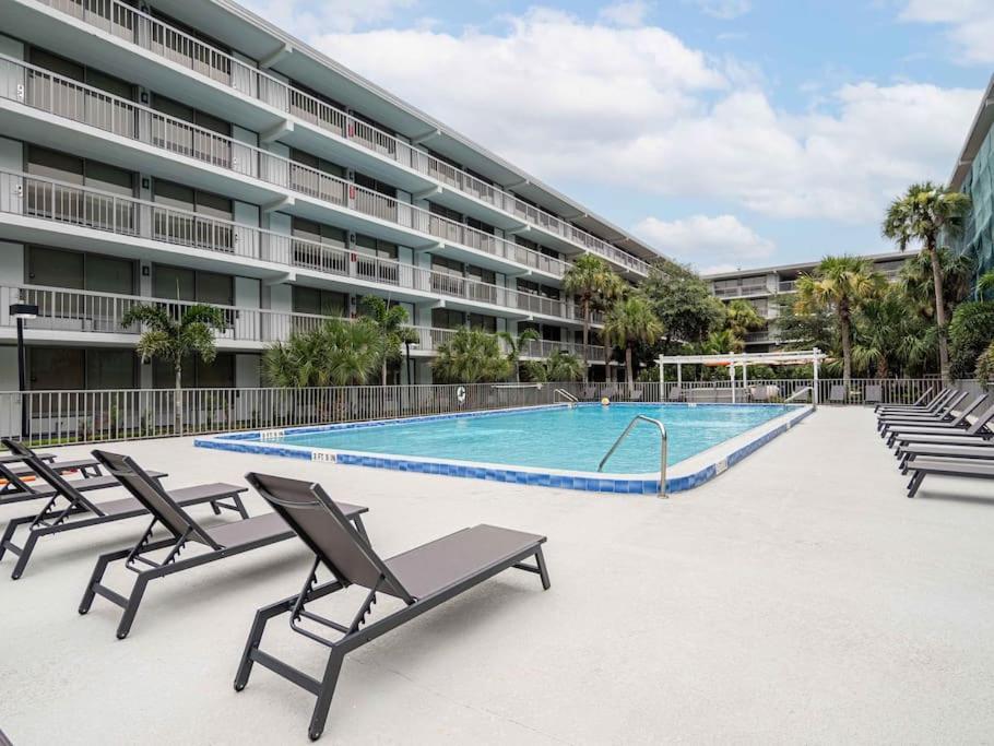 Welcoming 1Br Gateway Orlando 5 Minutes To Disney Apartman Vineland Kültér fotó